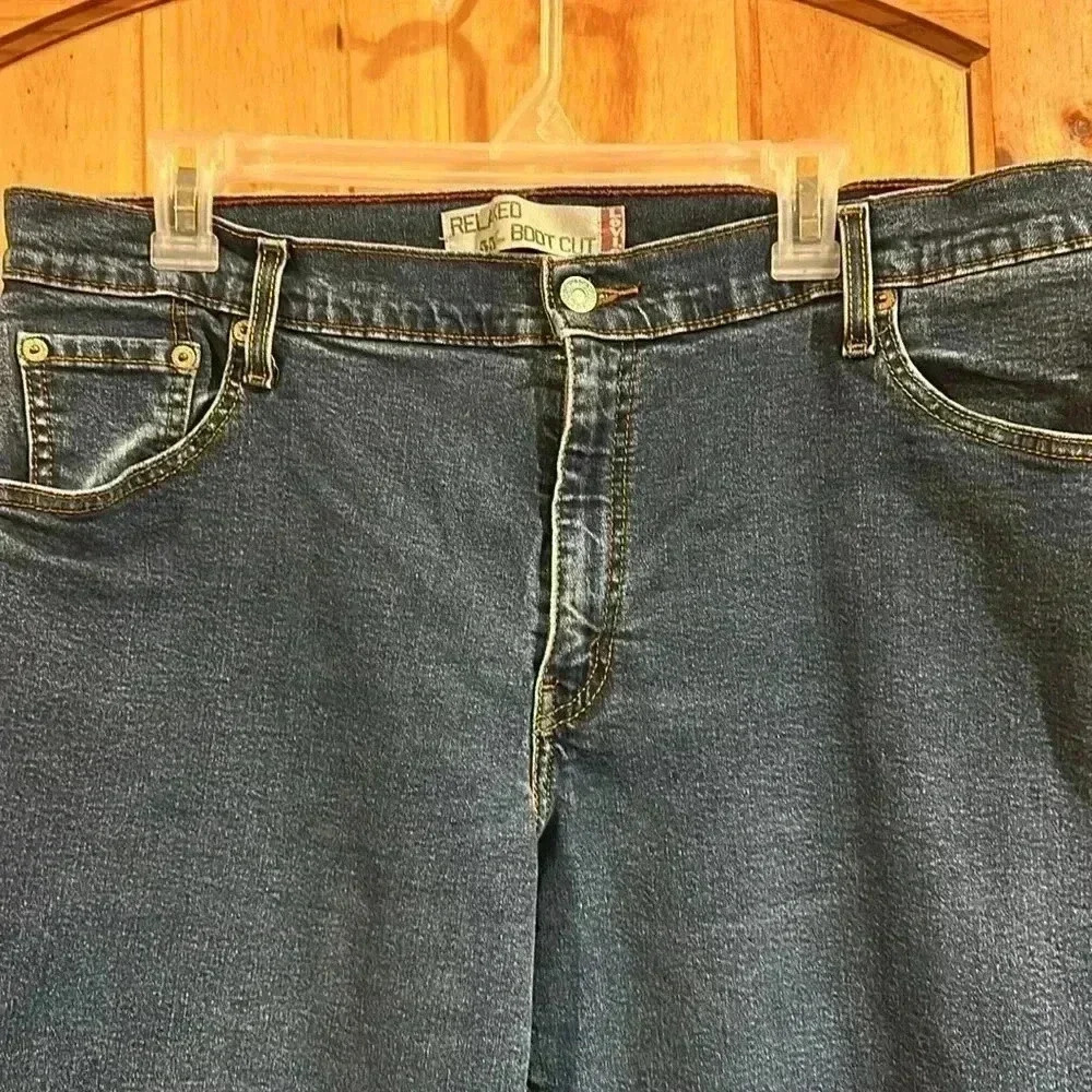Levi’s Relaxed 550 Bootcut - Picture 2 of 5